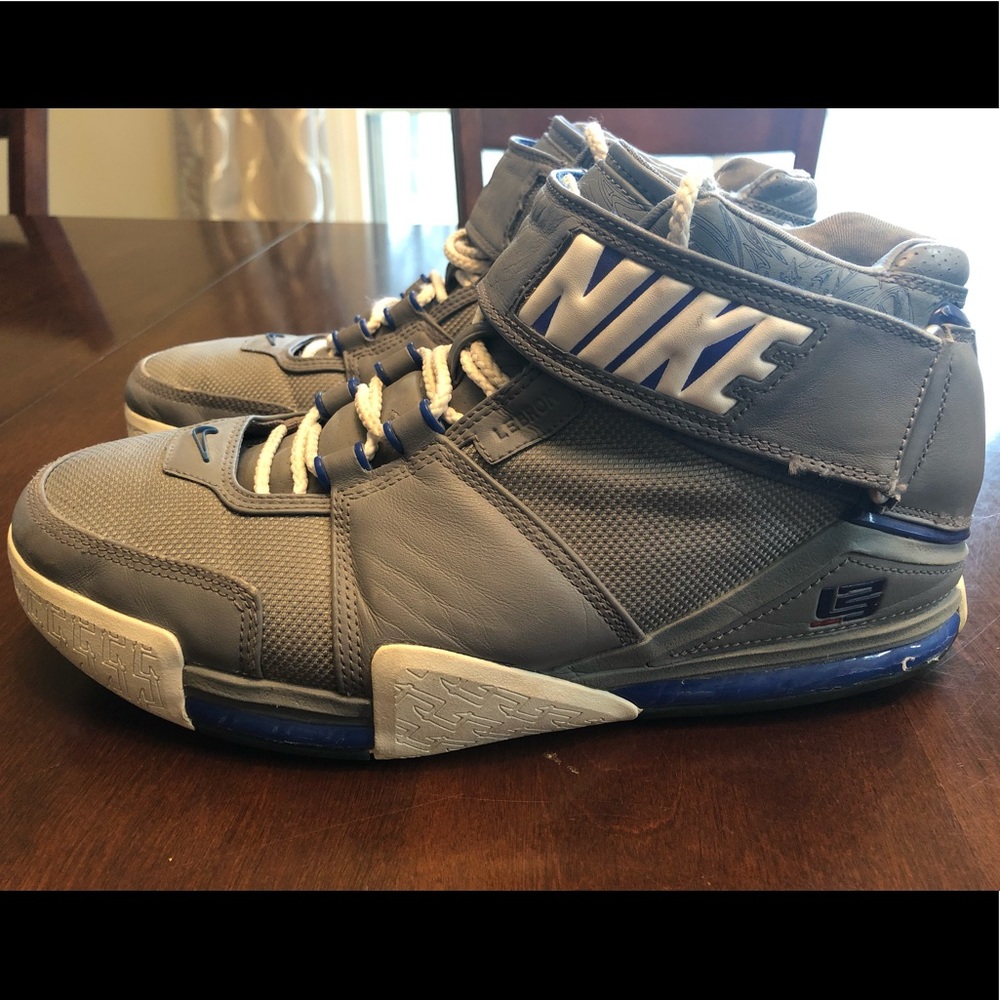 Nike Zoom Lebron 2